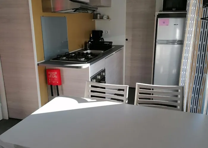 Parque de Campismo Mobil Le Narbonnais