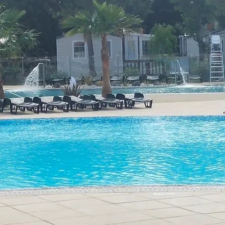 Campsite Mobil Le Narbonnais Valras-Plage